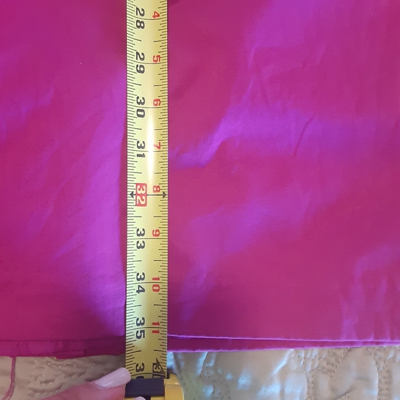 Dress. - Picture 2 of 5